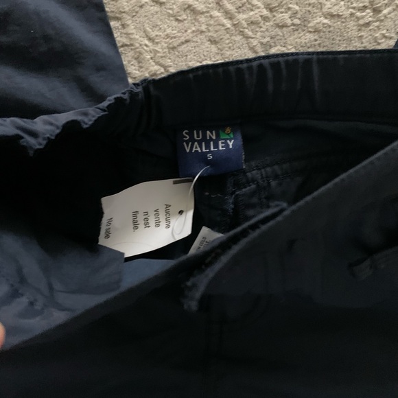 3 for $25 🛍 / Sun Valley Snow Suit Snow Pants (Two Sizes available)! ⛄️ - Picture 6 of 6